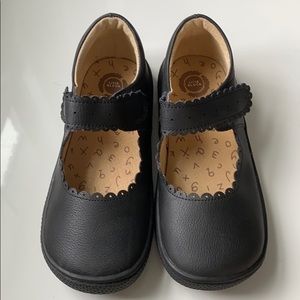 Livie & Luca Mary Janes